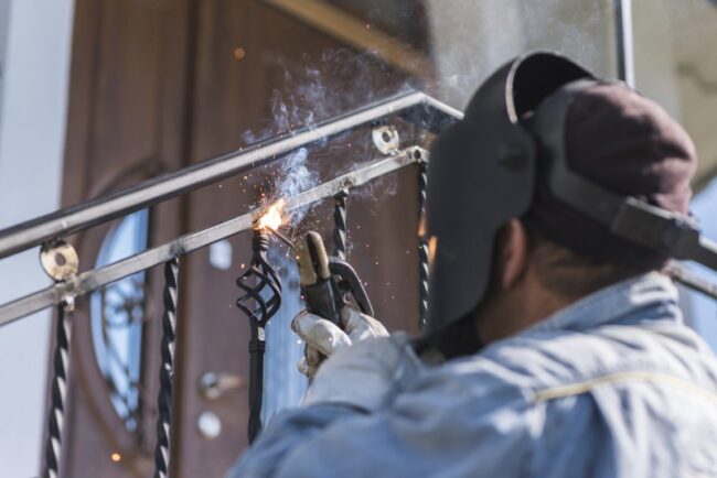 shutterstock_612996278-scaled Handrails for stairs